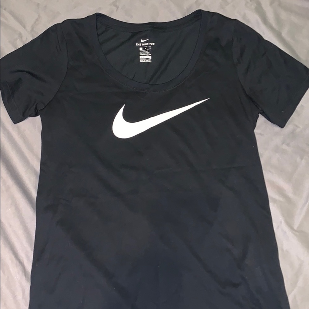 Nike t-shirt